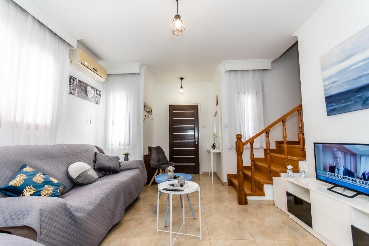 Reel Paradise Villa, Cyprus Ларнака Екстериор снимка